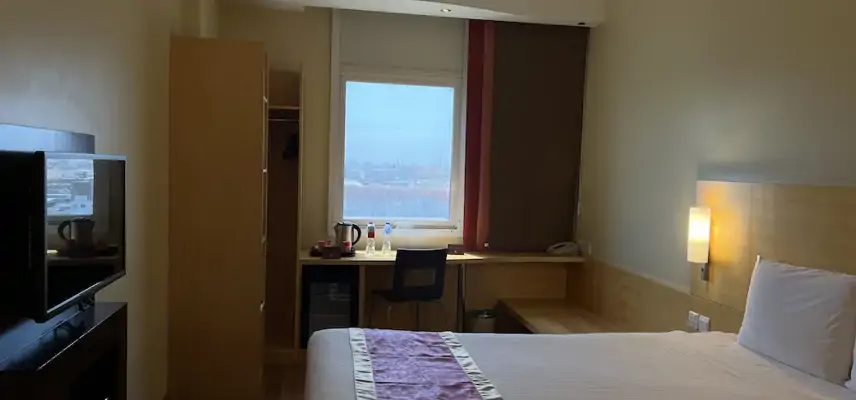 Ibis Yanbu Saudi Arabia image